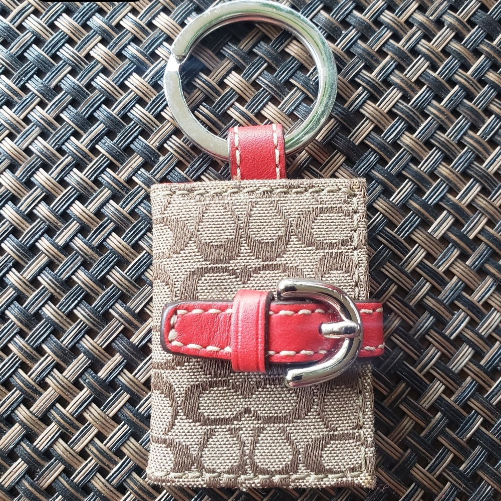 NWOT COACH PICTURE FRAME KEY HOLDER